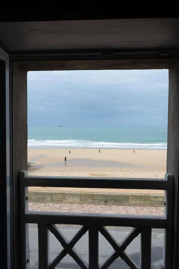 Apartment Le Corsaire - Studio 2 Personnes - Vue Mer Saint-Malo France